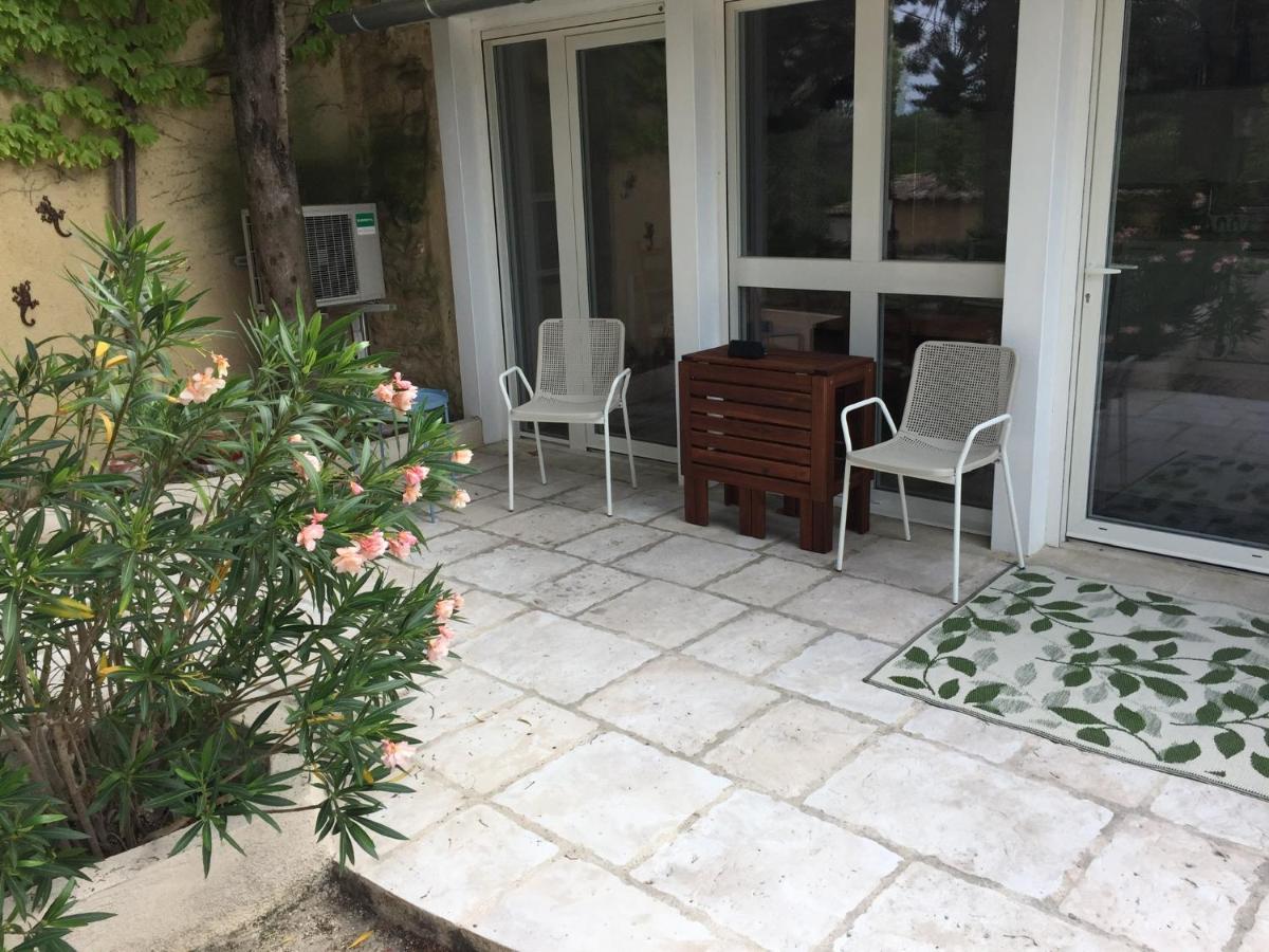 Provence Dream Chalet Uchaux Екстериор снимка